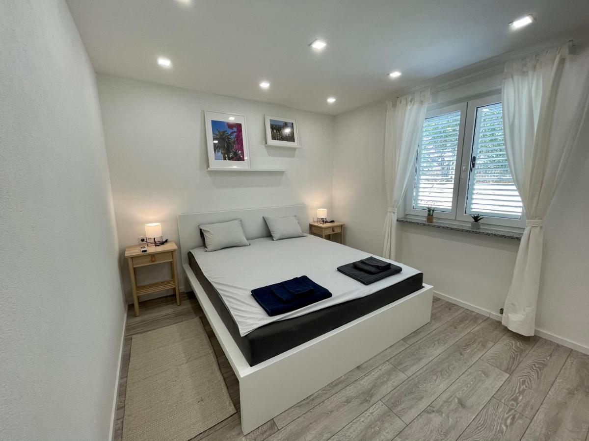 Lambda Holiday Apartments 耶塞尼采 外观 照片